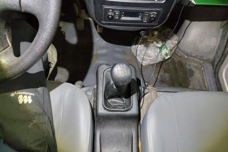 Used Wuling Zhiguang 2013 1.0L Practical Version