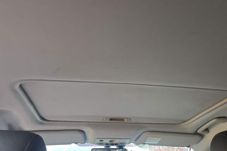 Used Ford Mondeo 2011 2.3L Luxury Model Headliner