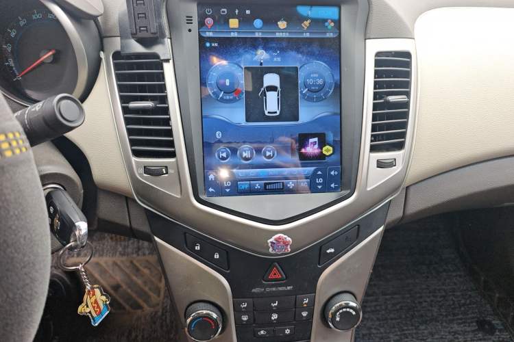 Used Chevrolet Cruze 2015 1.5L Classic SL MT Audio And AC Panel