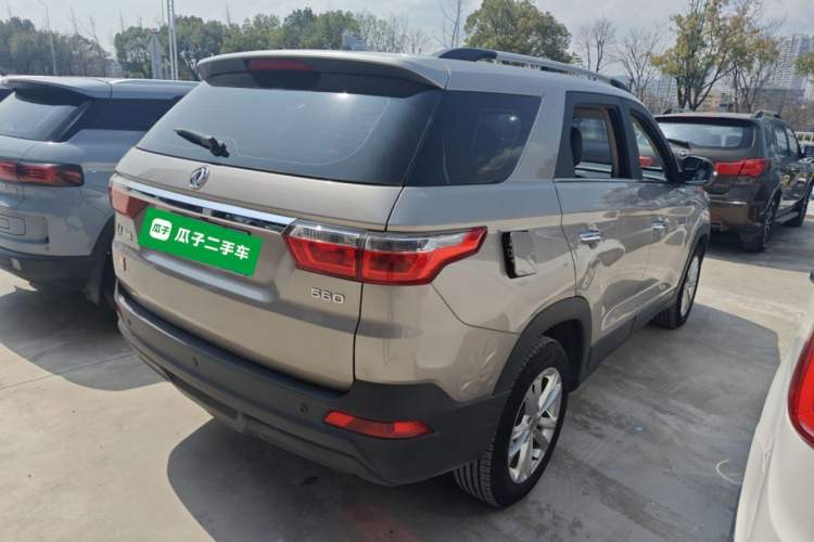 Used Dongfeng Fengon S560 2018 1.8L Manual Urban Model 5 Seats

