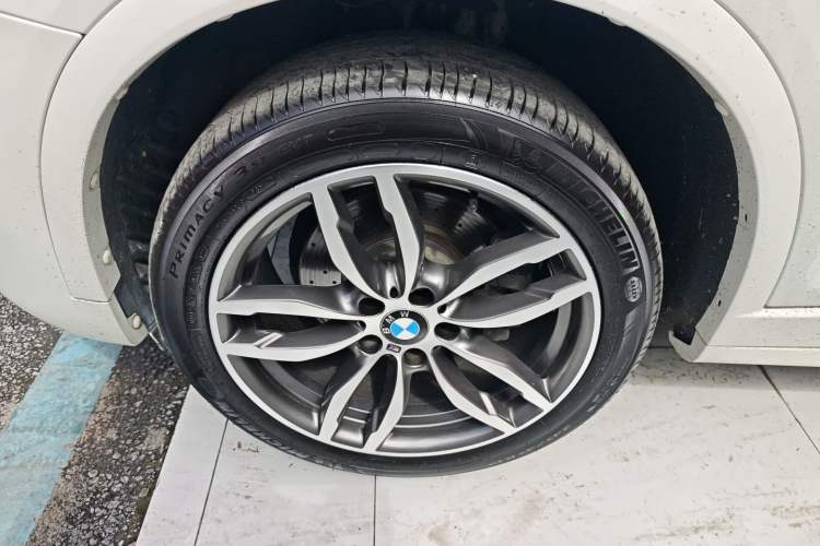 Used BMW X4 2014 xDrive35i M Sport model
