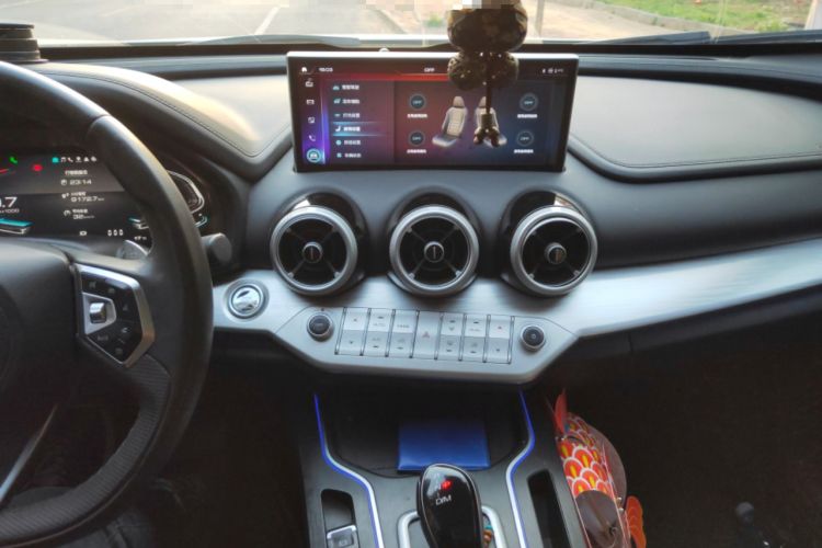 Used Wey VV7 2020 2.0T Flagship Edition Audio And AC Panel