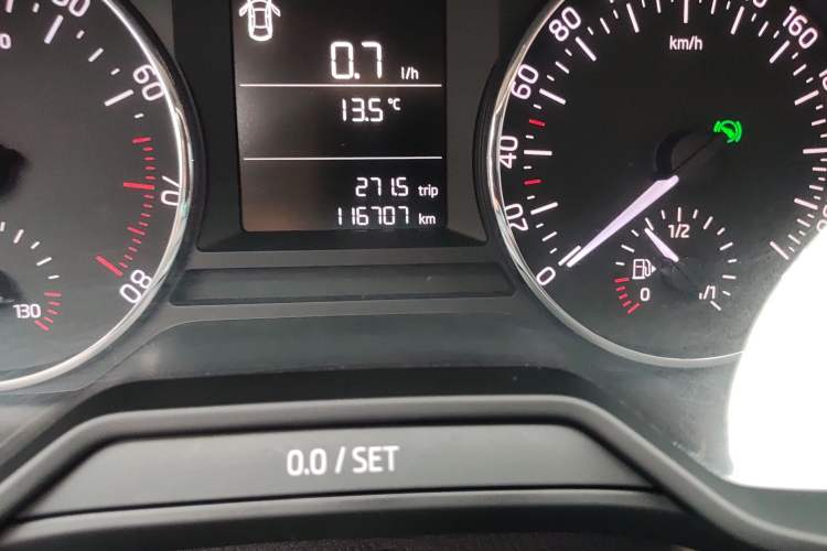 Used Skoda Octavia 2015 1.6L Automatic Yijie Edition
