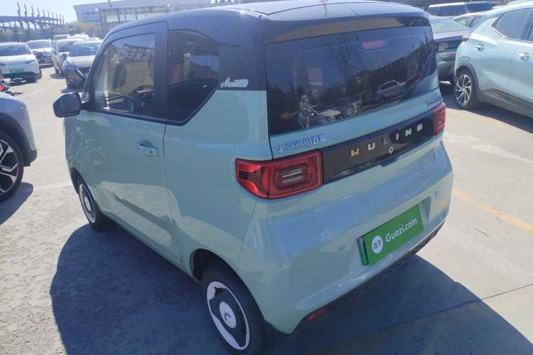 Used Wuling Hongguang MINIEV 2021 Macaron Fashion Model Lithium Iron Phosphate

