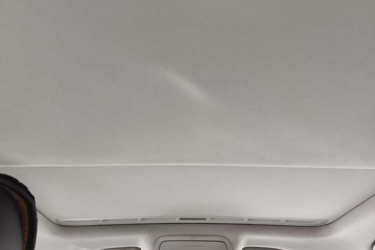 Used Volkswagen Sagitar 2018 1.6L Automatic Comfort Model Headliner