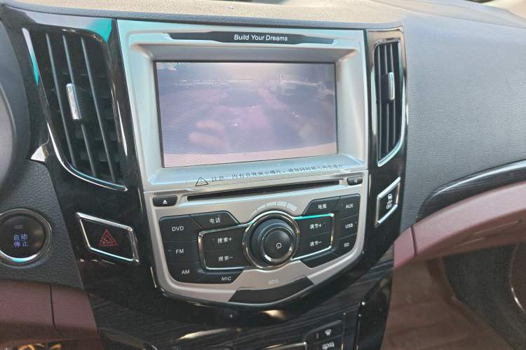 Used BYD Surui 2015 Revised Version 1.5L Manual Luxury Edition