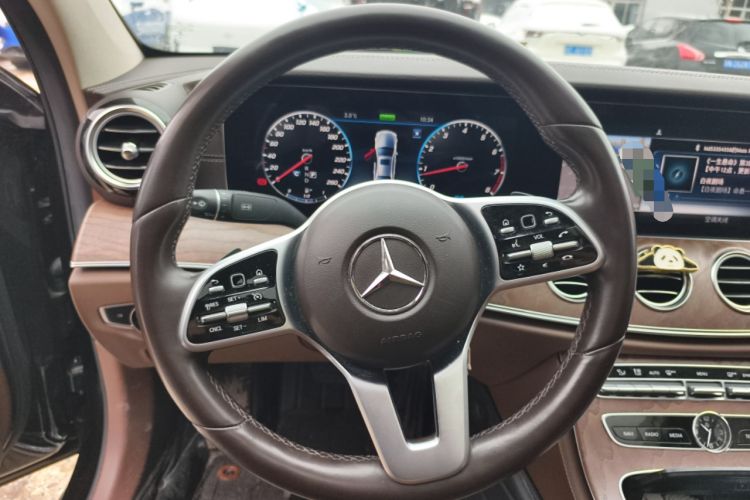 Used Mercedes-Benz E-Class 2019 E 260 L
