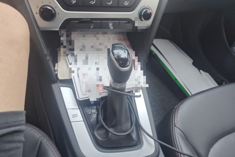 Used Hyundai Elantra (6th Generation / Lingdong) 2016 1.6L Automatic ZhiXuan – Elite Version
