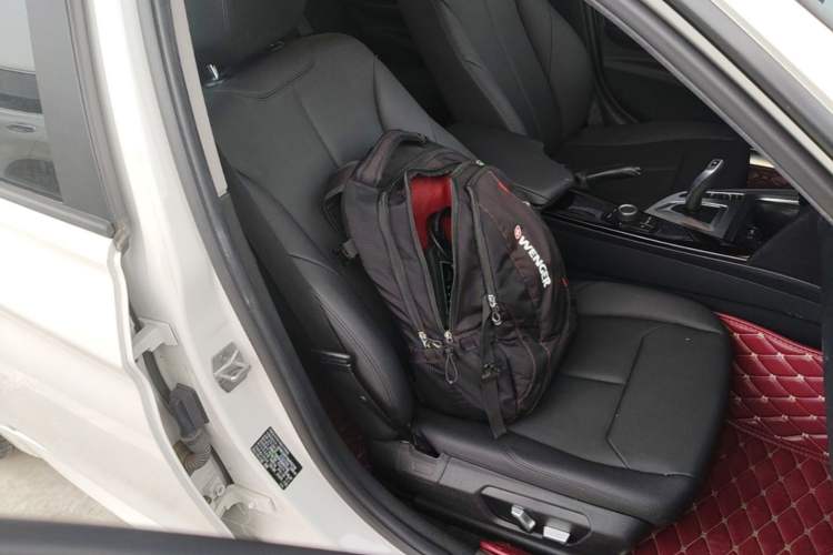 Used BMW 3 Series 2016 316i Fashion Model Right Front Seat