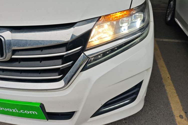 Used Honda Elysion 2016 2.4L Comfort Edition
