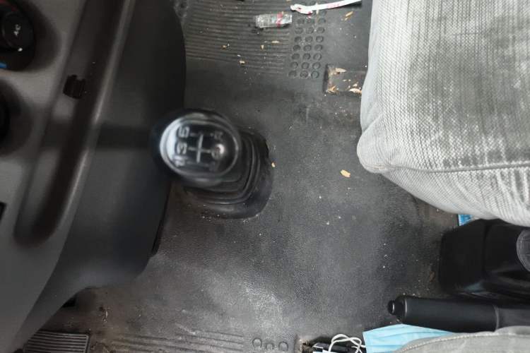 Used Ford Classic Transit 2013 2.8T Refurbished Diesel Ice-White Logistics Vehicle Long Wheelbase Mid-Roof Model JX493ZLQ4