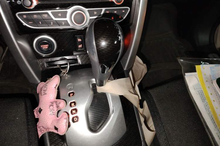 Used Renault Koleos 2010 2.5L Two-Wheel Drive Comfort Version Gear Lever