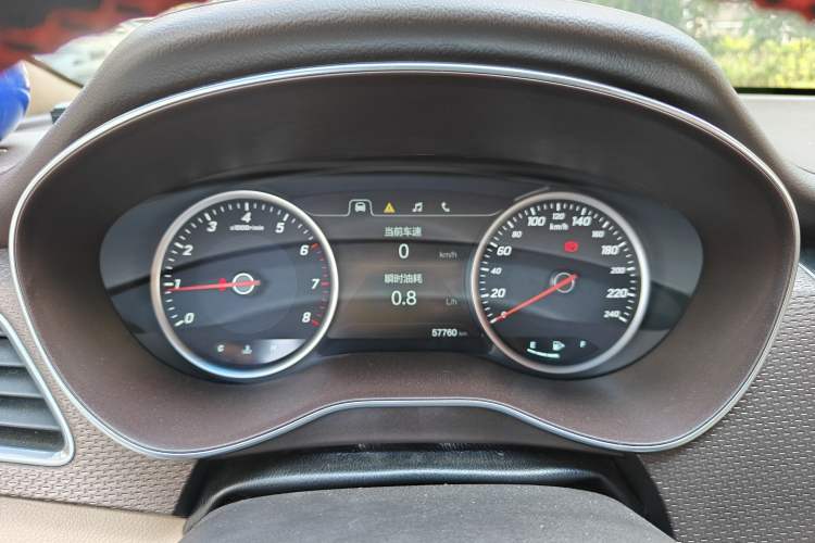 Used Baojun 730 2017 1.5T Manual Style 7 Seats China V