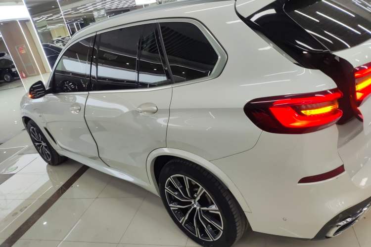 Used BMW X5 New Energy 2021 xDrive45e M Sport Package
