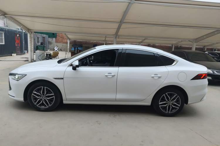 Used BYD Qin PLUS 2024 HONOR Edition DM-i 120KM Beyond Model