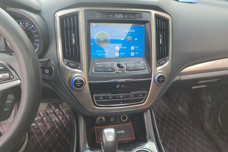 Used CHANGAN CS95 2017 2.0T Two-Wheel Drive Zhituo Edition Audio And AC Panel