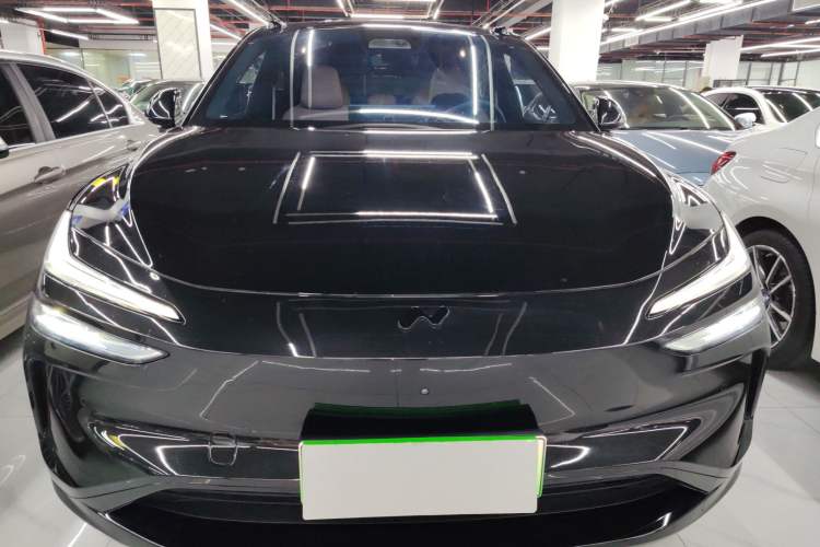 Used ONVO L60 2024 60 kWh Rear-Drive Version