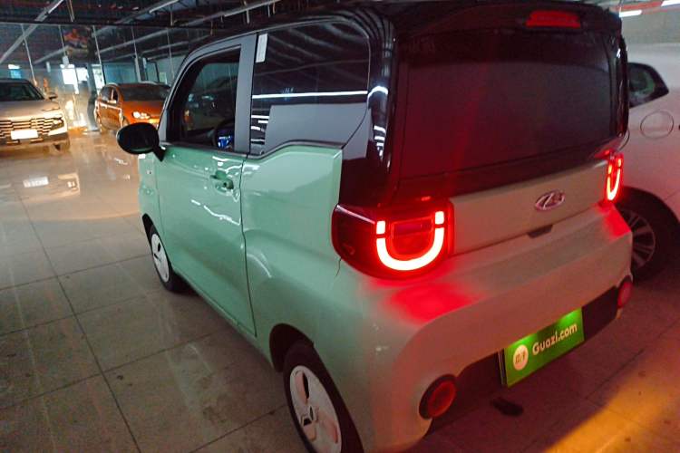 Used Chery QQ Ice Cream 2022 170km Sundae Phosphate Lithium-Ion