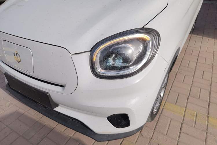 Used Leapmotor T03 2021 400 Lite Edition - Lithium-Ion Battery Left Front Headlight