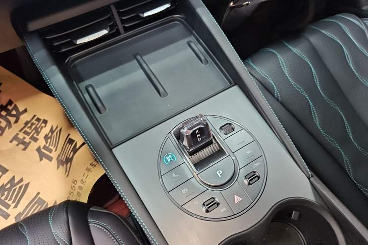 Used BYD Seal 06 New Energy 2024 DM-i 120KM Flagship Model Gear Lever