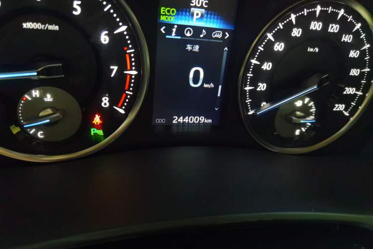 Used Toyota Alphard 2015 3.5L Luxury Edition
