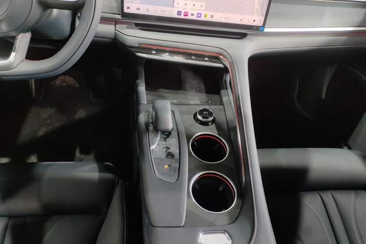 Used Zeekr 001 2026 Model 103° Rear-Drive Max Version Gear Lever