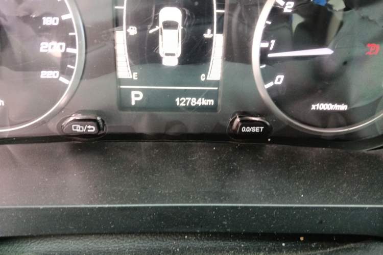 Used Chery Tiggo 5x 2023 1.5L CVT Fashion Edition Odometer Close Up