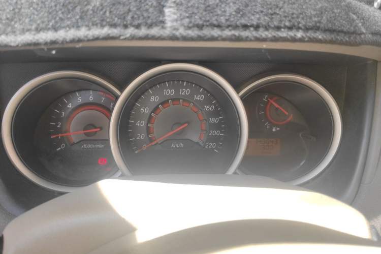 Used Nissan Sylphy 2012 Classic 1.6XE Automatic Comfort Edition Instrument Cluster