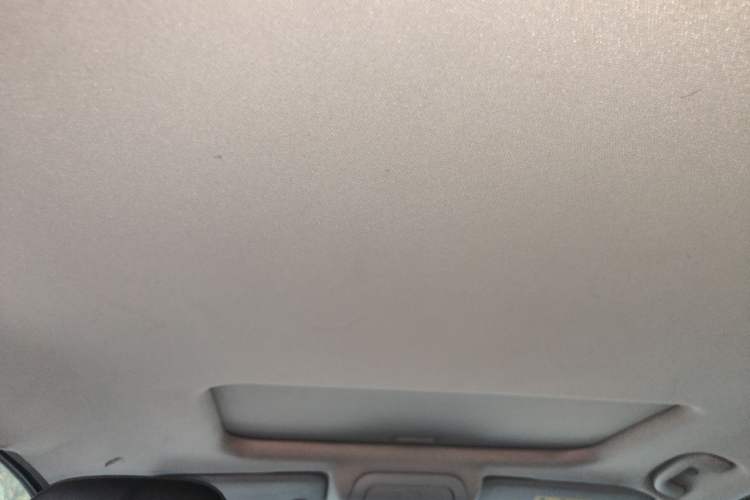Used Chevrolet Equinox 2019 535T Automatic Lingjie Edition China VI Standard Headliner