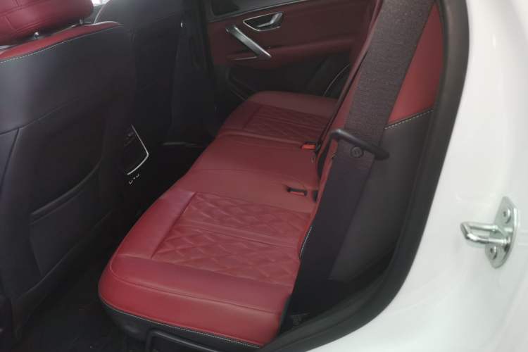 Used JETOUR X70 PLUS 2024 Champion Edition 1.5T DCT Champion PRO 5-Seater
