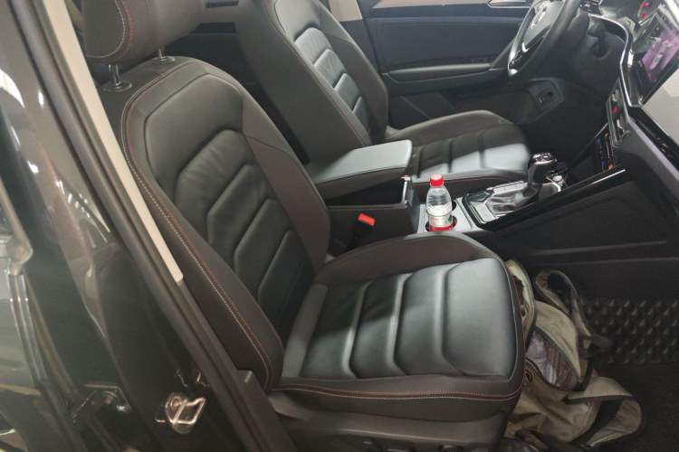 Used Volkswagen Tayron 2022 330TSI Two-Wheel Drive Luxury Smart Connectivity Version
