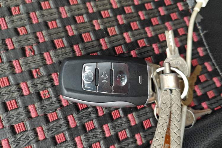 Used Haval H2 2017 Red-Label 1.5T Manual Two-Wheel-Drive Elite Model