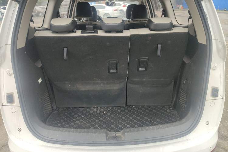 Used Baojun 730 2017 1.5T DCT Fashion Edition 7-Seater China V Emission Standard
