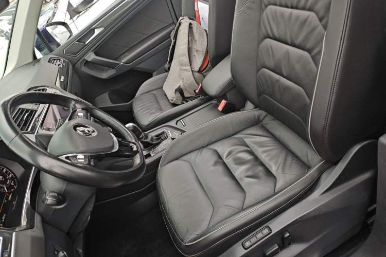 Used Volkswagen Tiguan 2018 330TSI All-Wheel-Drive Innovation Model