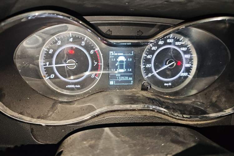 Used Baojun 560 2015 1.8L manual luxury version