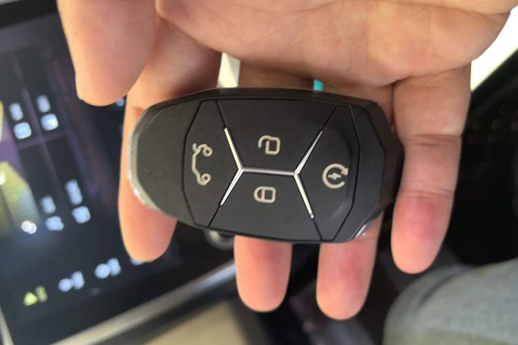 Used Lynk & Co 01 2017 2.0T Two-Wheel Drive Zhaopu Version Vehicle Key