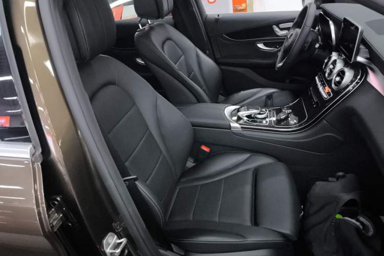 Used Mercedes-Benz GLC 2017 GLC 260 4MATIC Dynamic Edition