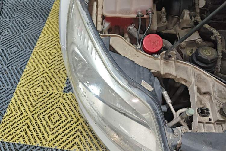 Used Ford Focus 2012 Sedan 1.6L Automatic Fashion Edition