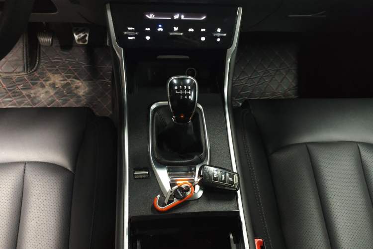 Used CHANGAN CS75 2020 280T Manual Smart Edition China VI Standard
