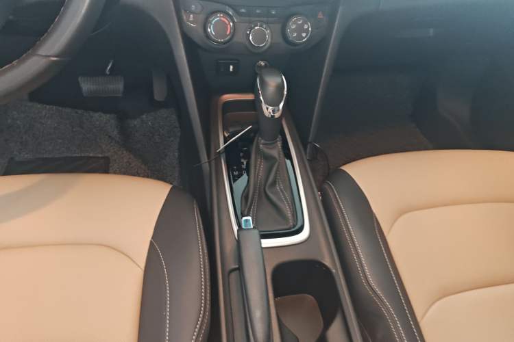 Used Chevrolet Monza 2022 320 Automatic Enjoyment Edition
