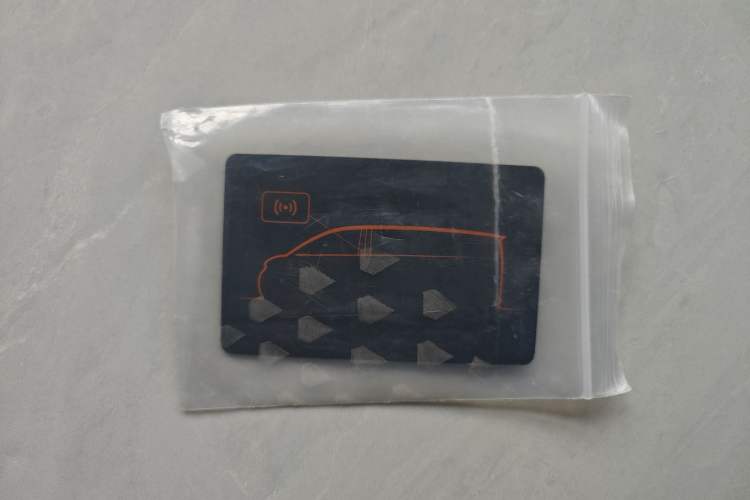 Used Geely Galaxy LEVC L380 2024 140-Degree 6-Seater All-Wheel-Drive Ultra