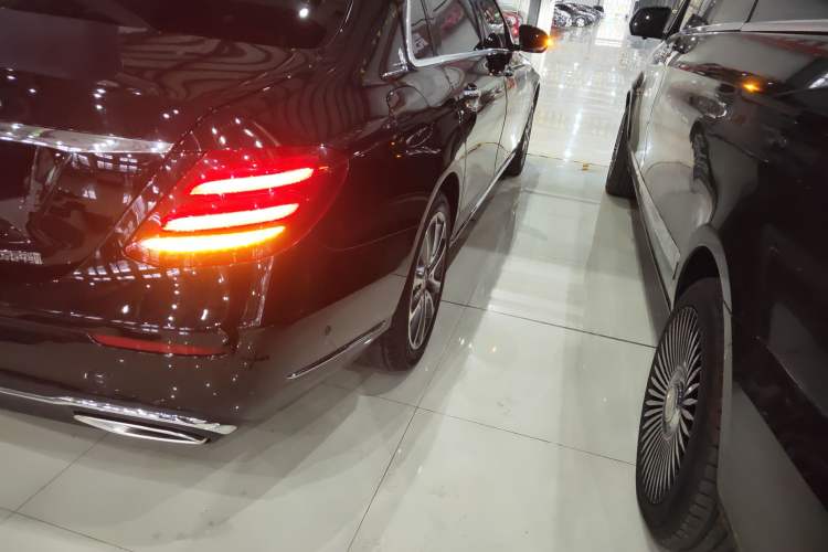 Used Mercedes-Benz E-Class 2019 E 260 L