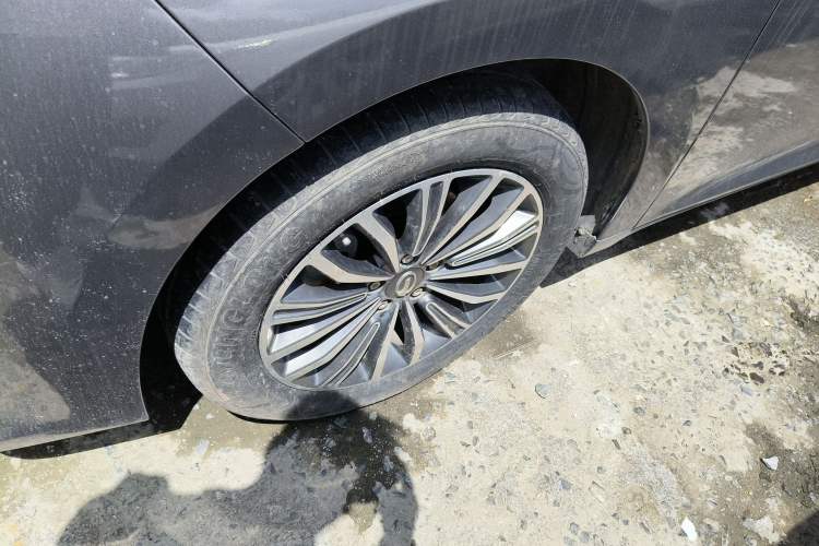 Used GAC Trumpchi M6 2021 270T DCT Luxury Edition (6-seater)
