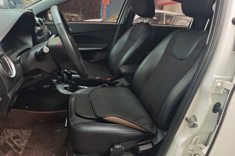 Used Chery Tiggo 3X 2018 1.5L Automatic Elite Edition Left Front Seat