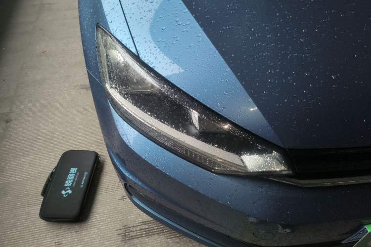 Used Volkswagen Touran 2018 Volkswagen Touran L 1.6L Manual Trend Edition Right Front Headlight