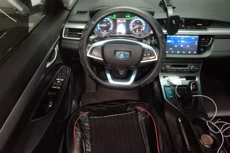 Used Geely Auto Vision S1 2019 Upgraded Model 1.5L Manual Elite Version Steering Wheel