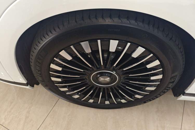 Used XPeng X9 2025 740 Ultra-Long Range Max
