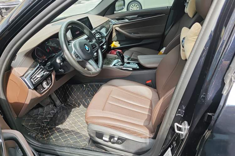 Used BMW 5 Series 2020 525Li M Sport Package