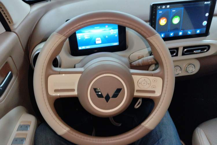 Used Wuling Hongguang MINIEV 2025 Four-Door Version Advanced Edition