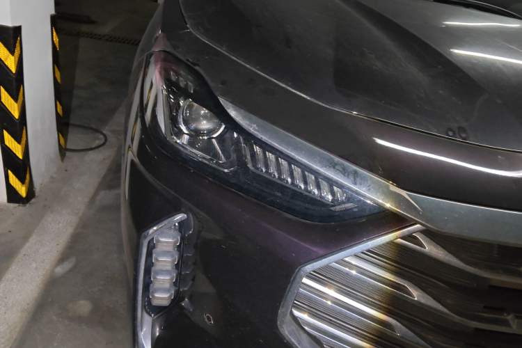 Used JETOUR X70 PLUS 2021 1.6T DCT Base 5-Seater Right Front Headlight